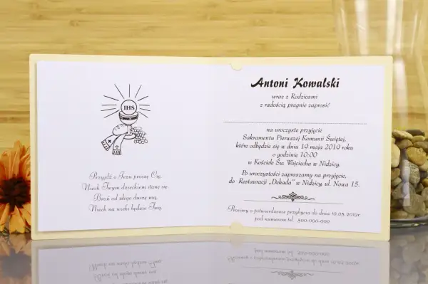 Gotowe wierszyki i cytaty na zaproszenia komunijne wybierz idealne!